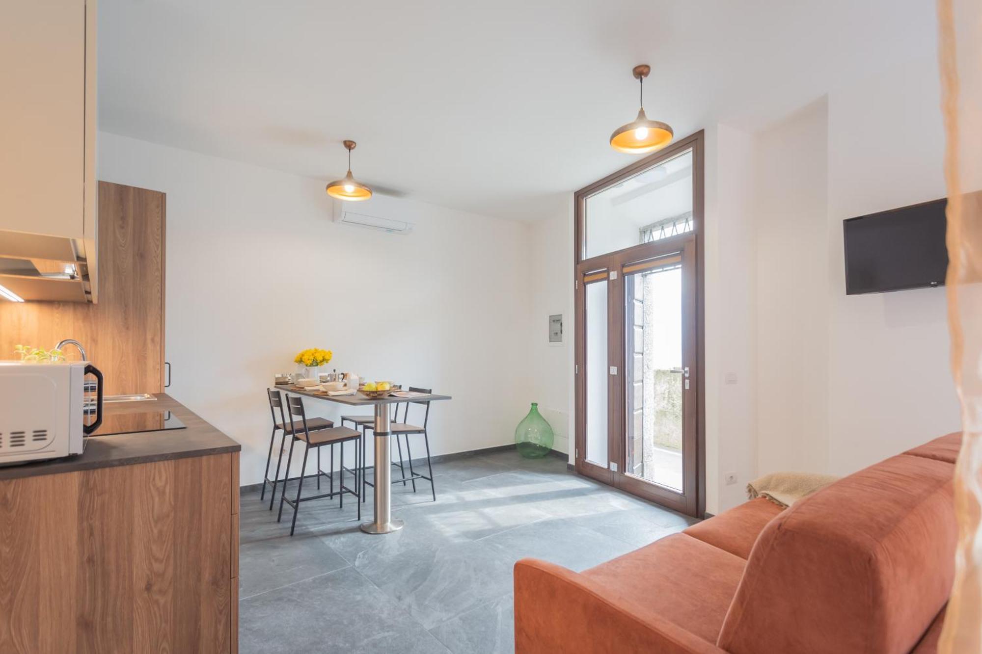 Cozy Nest On The Lake By Rent All Como Tremezzo Ngoại thất bức ảnh